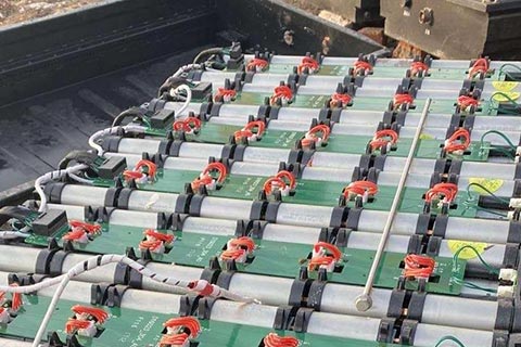 ㊣南湛山专业回收报废电池☯回收蓄电池电话☯高价叉车蓄电池回收